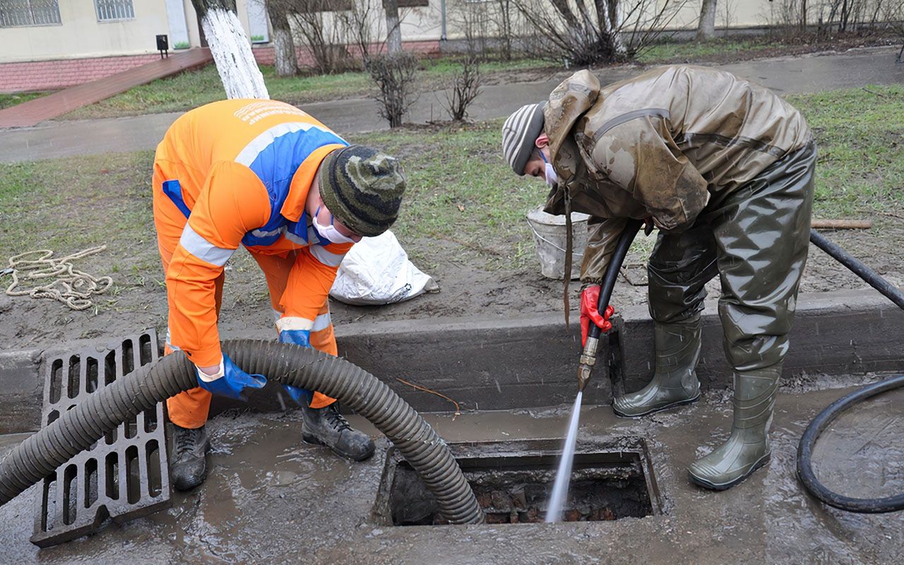 Очистка ливневой канализации в Москве и Московской области